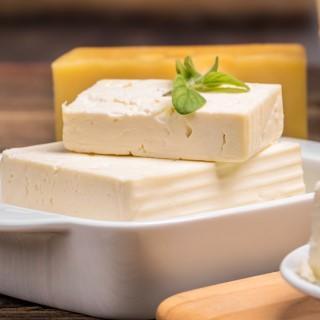 Mozzarella, Feta & Co