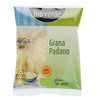 Grana Padano gerieben